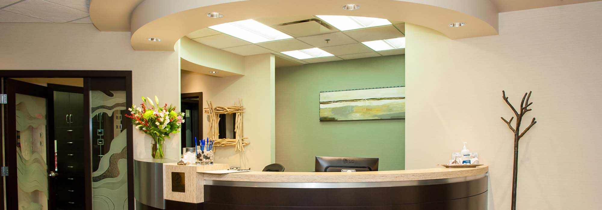 NORTH SHORE ENDODONTICS Dr. Mark Olesen, Dr. Brent Moore & Dr. Deb Szabo